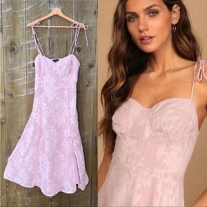 🌿 Blush Pink Floral Jacquard Bustier Tie-Strap Midi Dress 🌿